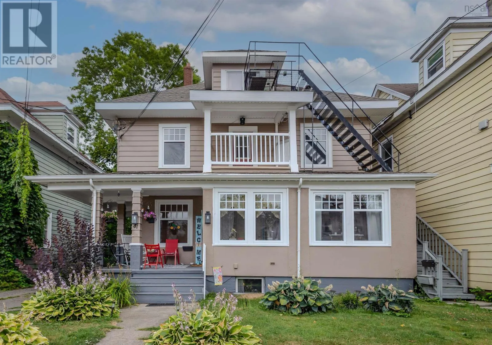 Fourplex for rent: 41 Charlotte, Sydney, Nova Scotia B1P 1B5