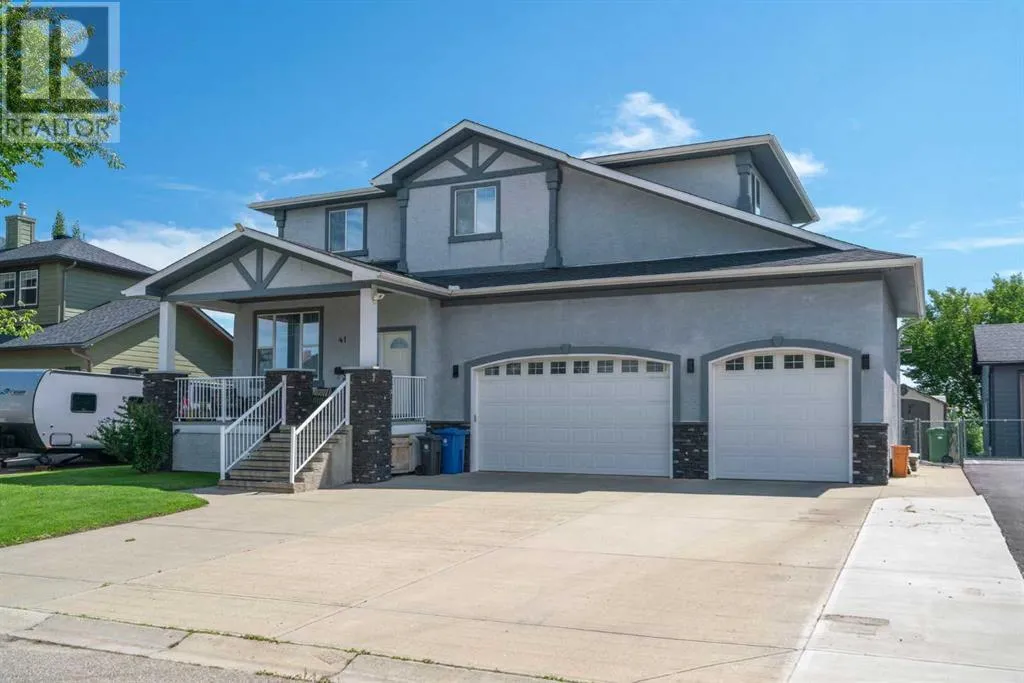 House for rent: 41 Copeland Avenue, Langdon, Alberta T0J 1X2