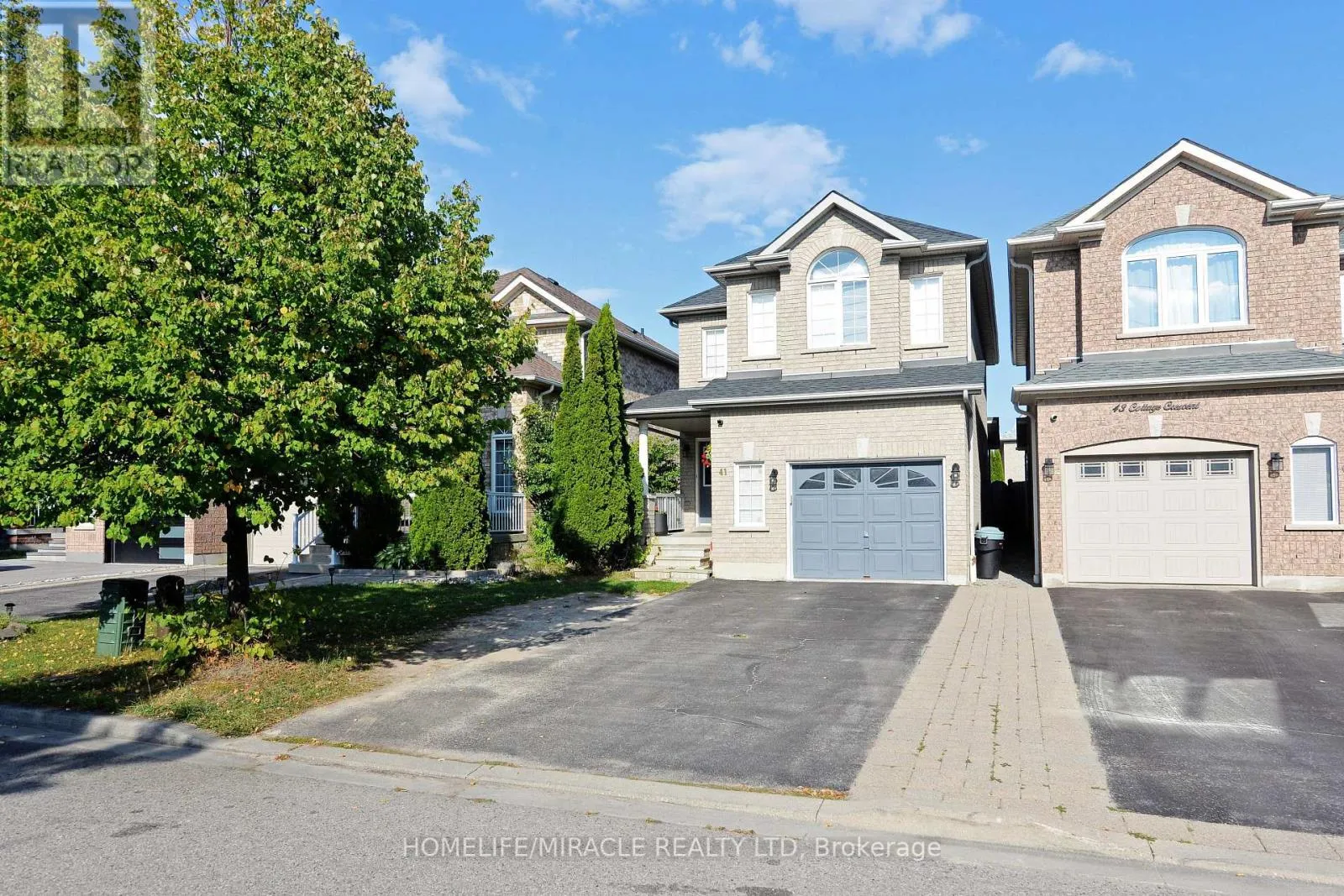 House for rent: 41 Cottage Crescent, Whitby, Ontario L1R 0B2