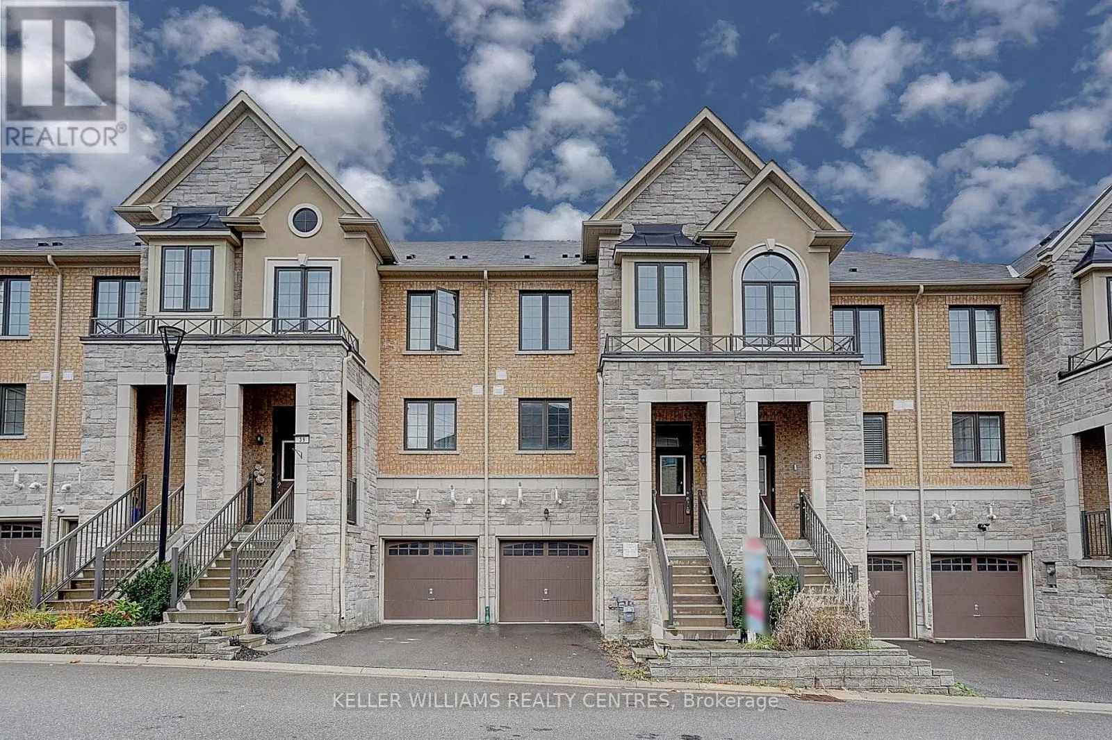 Row / Townhouse for rent: 41 Milbourne Lane, Richmond Hill, Ontario L4E 1G4