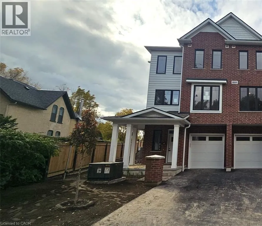 Row / Townhouse for rent: 41 Mill Street, Kitchener, Ontario N2G 0G6