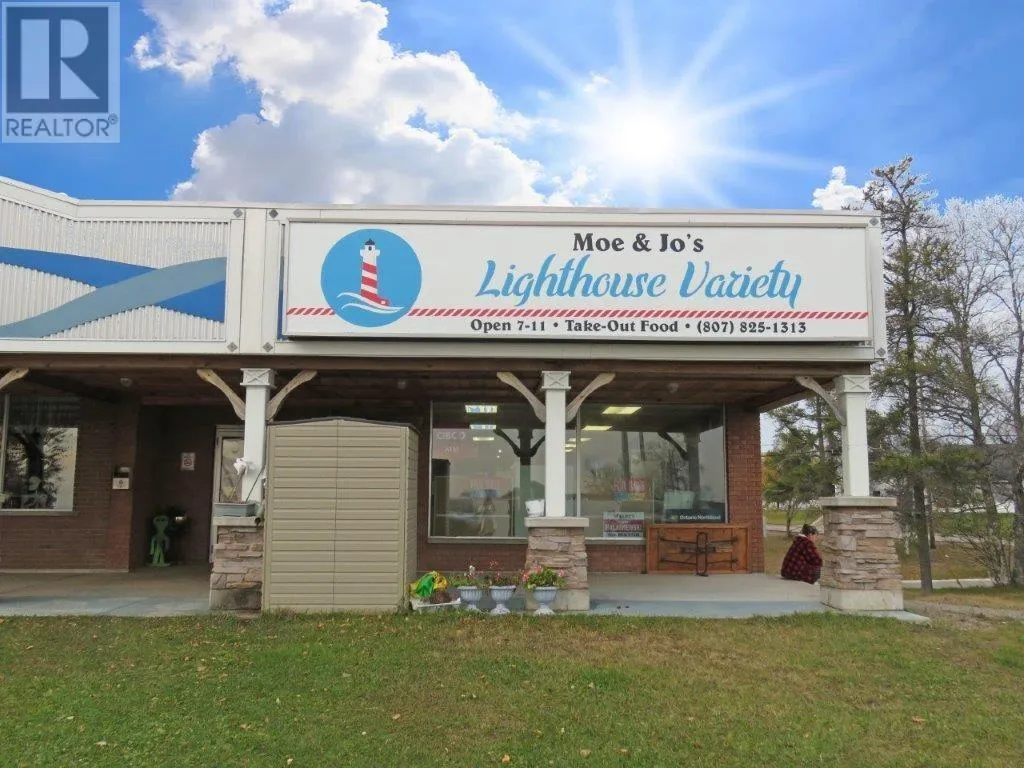 41 Simcoe Plaza, Terrace Bay, Ontario P0T 2W0