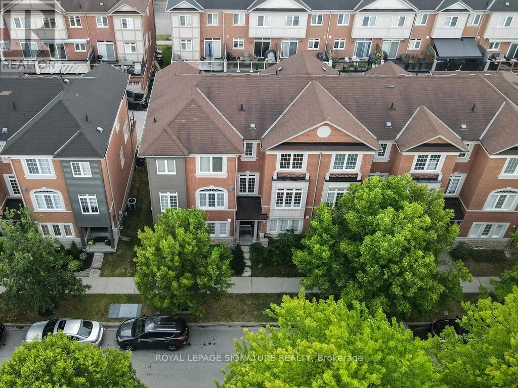 Row / Townhouse for rent: 41 Stagecoach Circle, Toronto, Ontario M1C 0A2