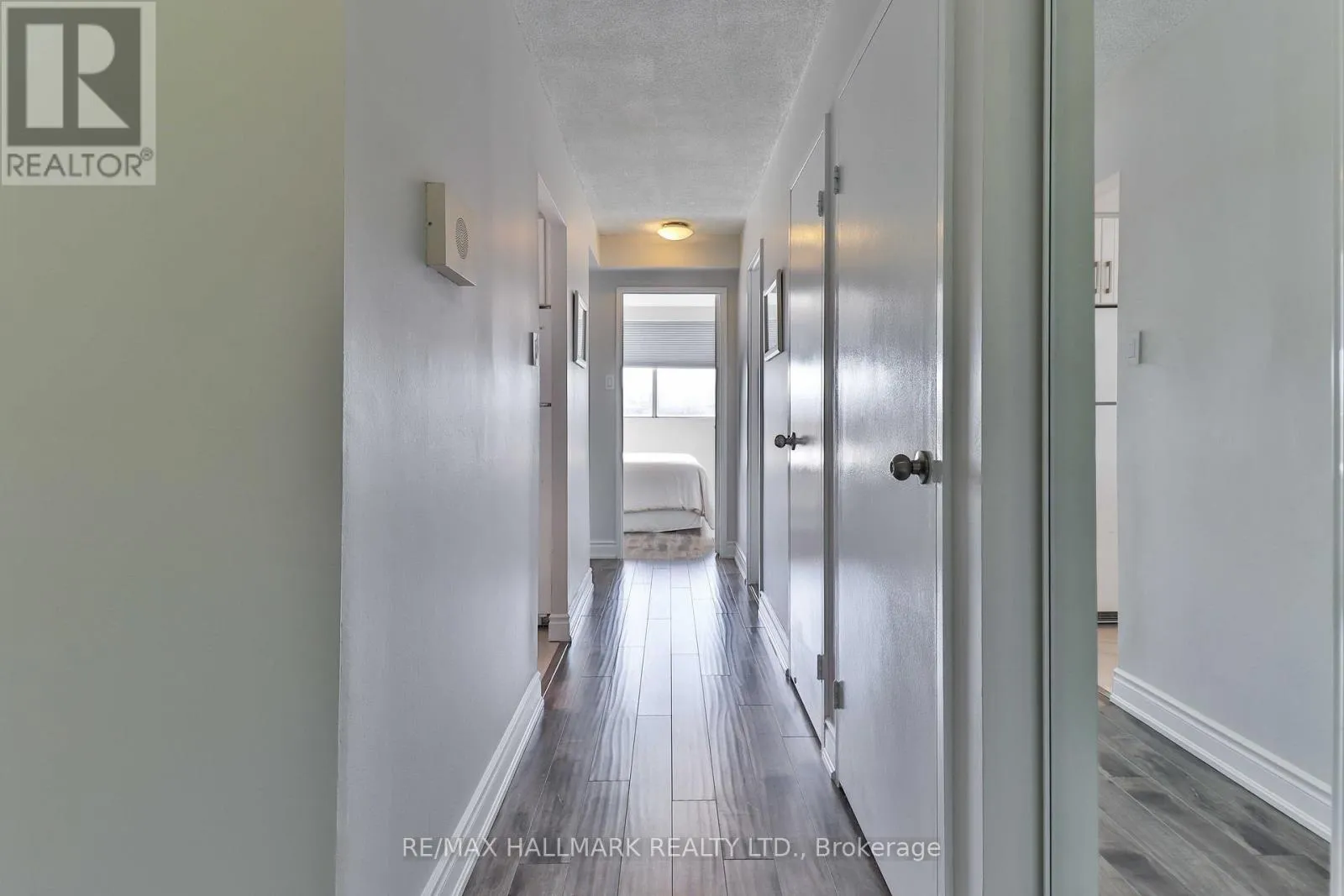 Apartment for rent: 410 - 40 Bay Mills Boulevard, Toronto, Ontario M1T 3P5