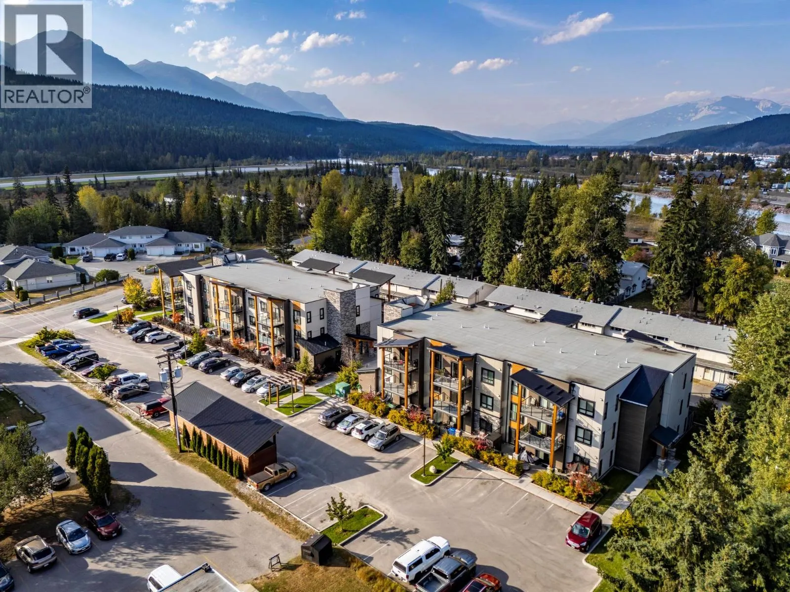 Apartment for rent: 410 5th  S Avenue Unit# 1104, Golden, British Columbia V0A 1H0