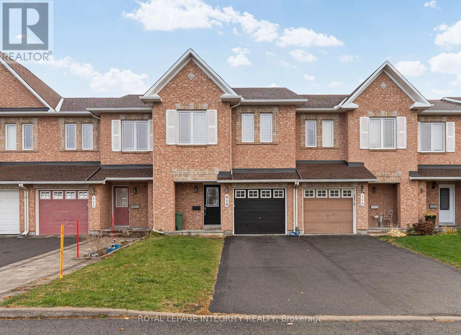 Row / Townhouse for rent: 410 Goldenbrook Way, Ottawa, Ontario K4A 0J7