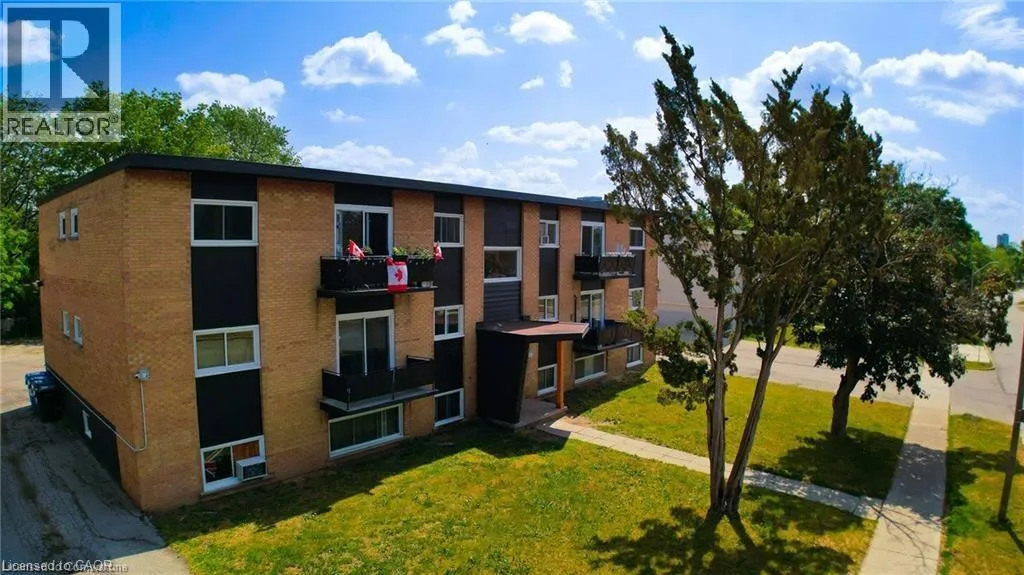 Apartment for rent: 410 Hazel Street Unit# 304, Waterloo, Ontario N2L 3P8