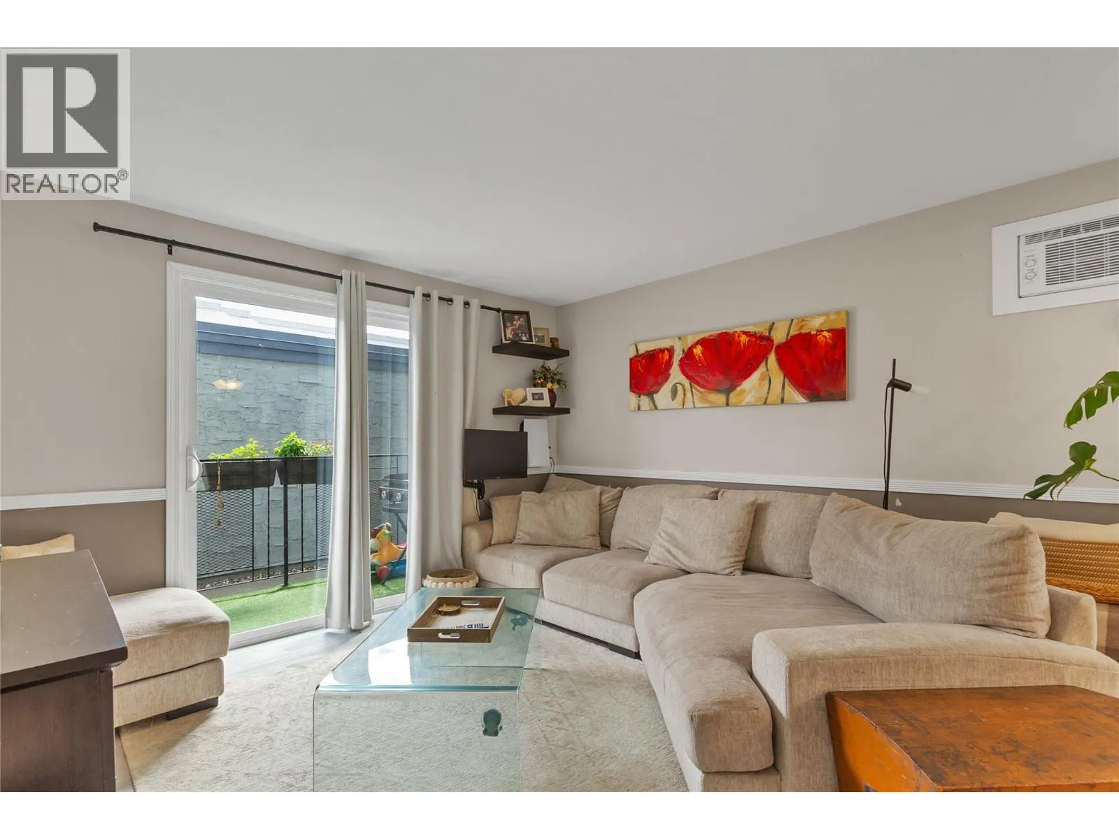 Apartment for rent: 4103 Alexis Park Drive Unit# 101, Vernon, British Columbia V1T 6H2