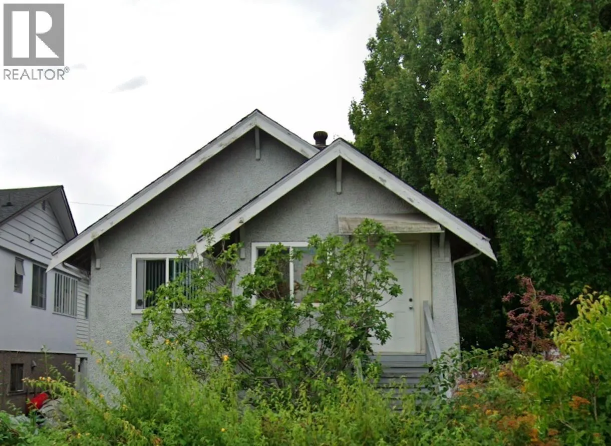 House for rent: 4105 Knight Street, Vancouver, British Columbia V5N 3M1