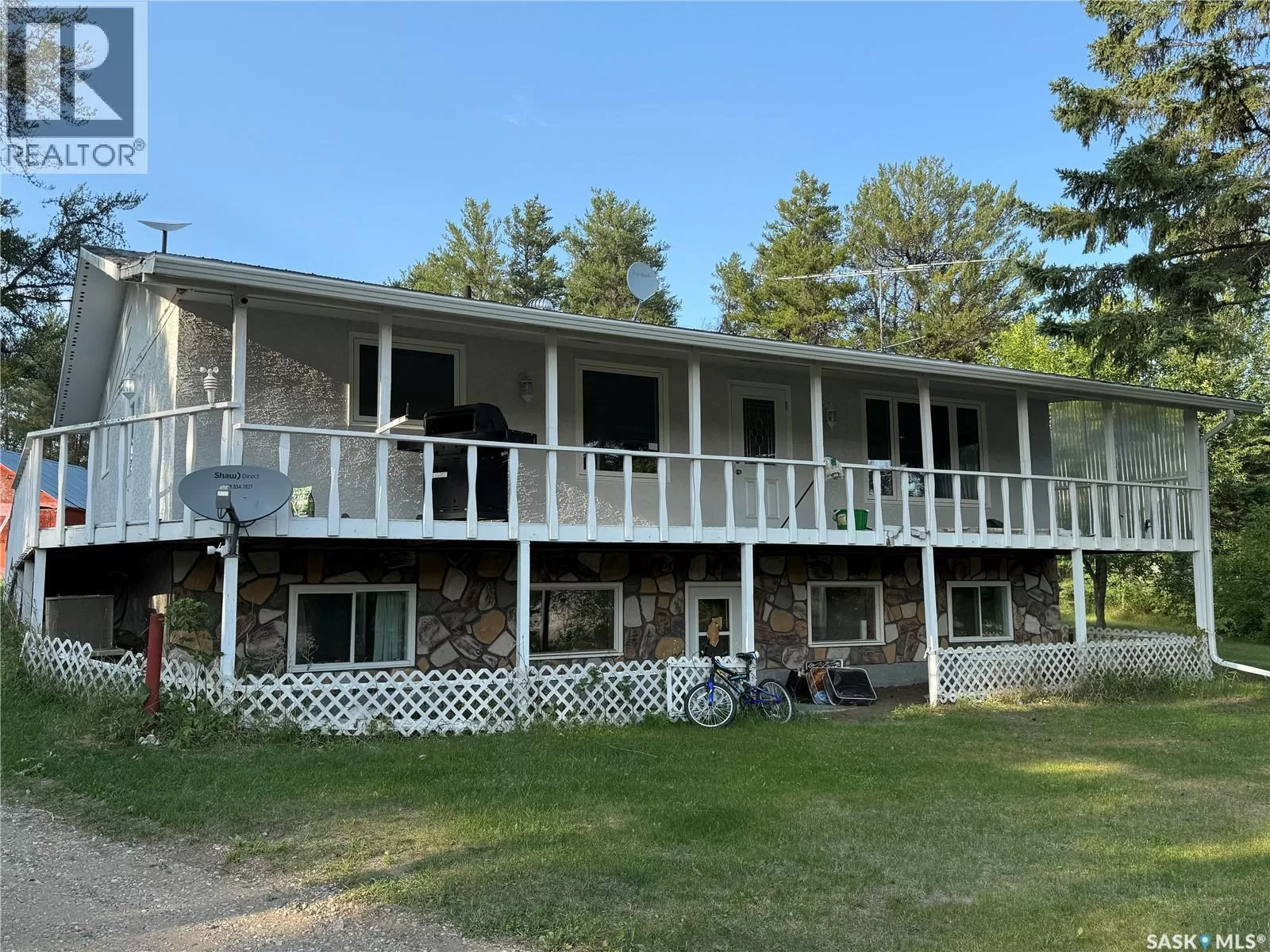 House for rent: 4107 Forest Drive, Buckland Rm No. 491, Saskatchewan S6V 5R3