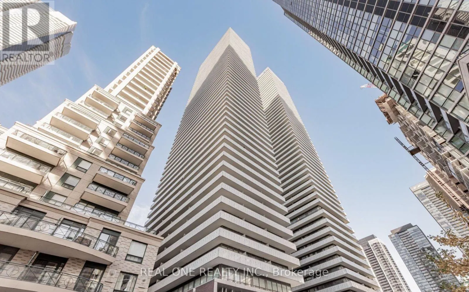 Apartment for rent: 4108 - 42 Charles Street E, Toronto, Ontario M4Y 0B7