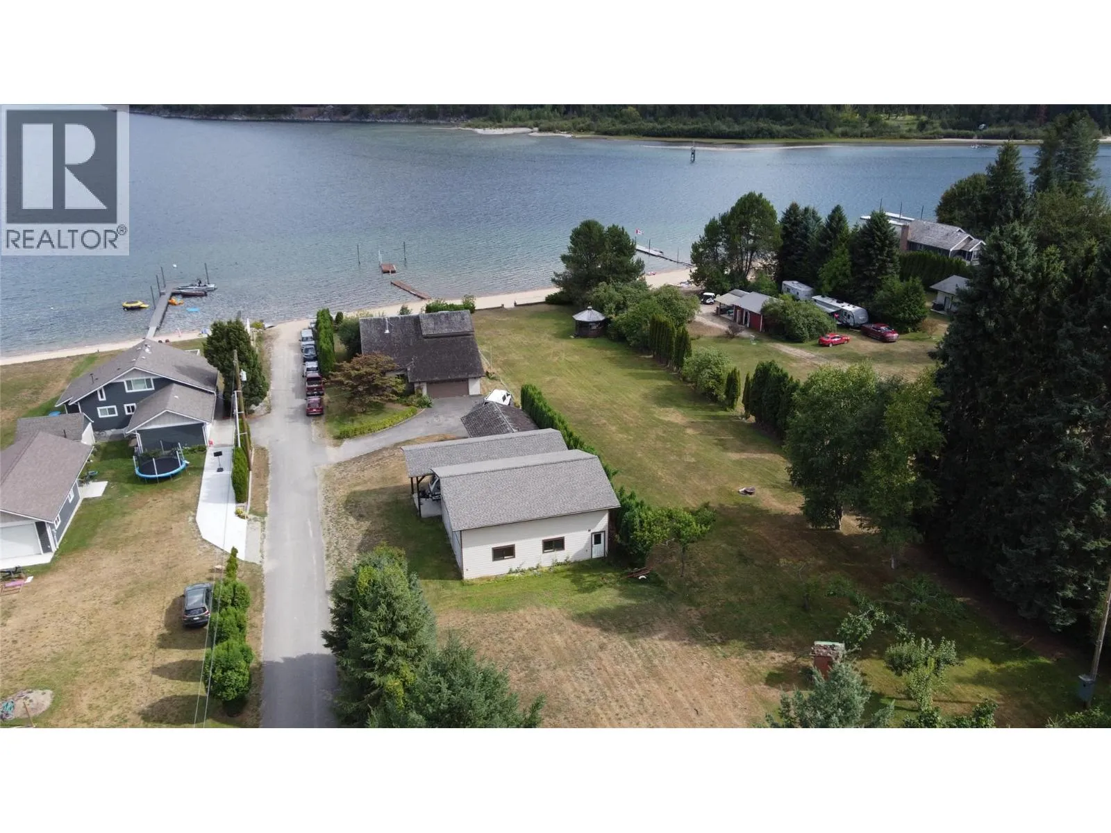 House for rent: 4108 Heroux Road, Nelson, British Columbia V1L 6N5