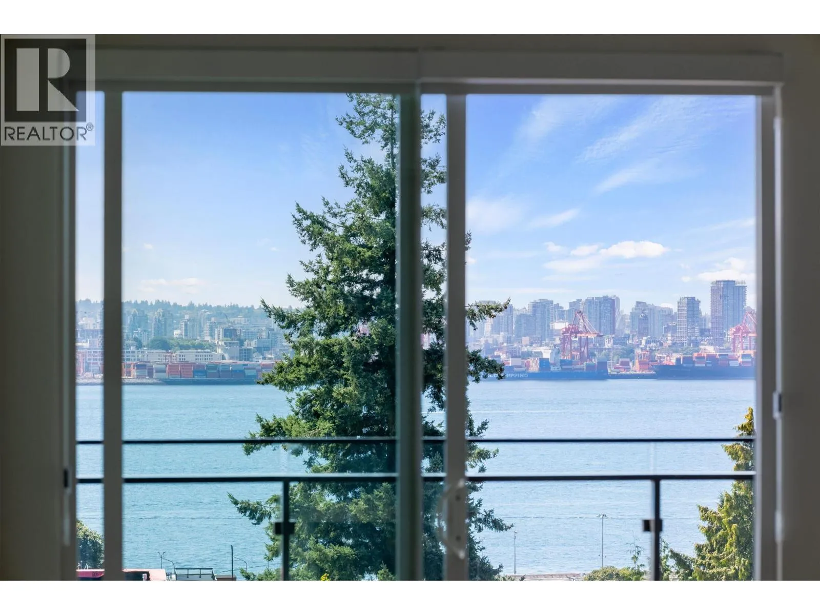 Apartment for rent: 411 422 E 3rd Street, North Vancouver, British Columbia V7L 0K1