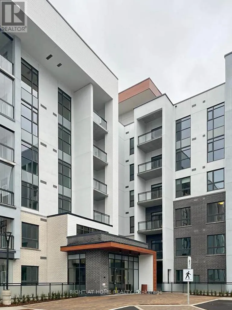 Apartment for rent: 411 - 460 Gordon Krantz Avenue, Milton, Ontario L9E 1Z2