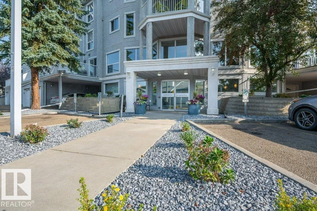 Apartment for rent: #411 65 Gervais Rd, St. Albert, Alberta T8N 6H6