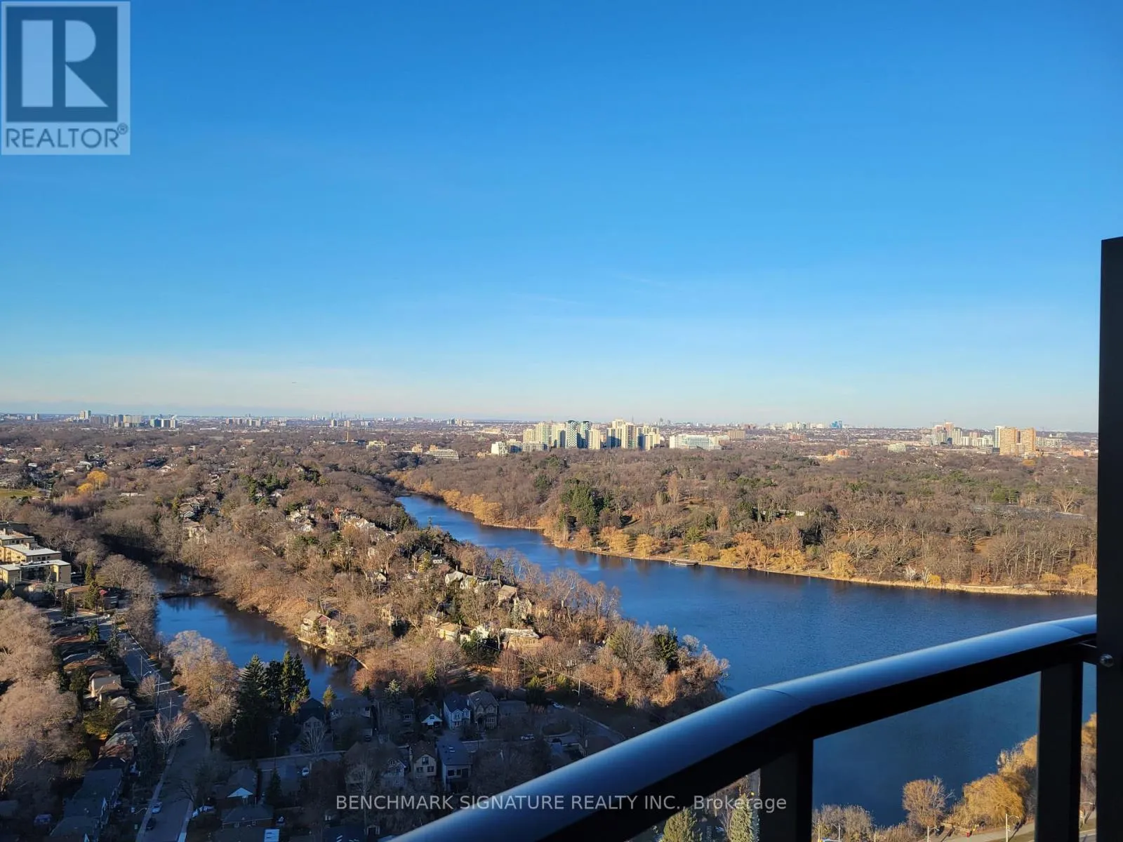 Apartment for rent: 4115 - 1926 Lake Shore Boulevard W, Toronto, Ontario M6S 1A1