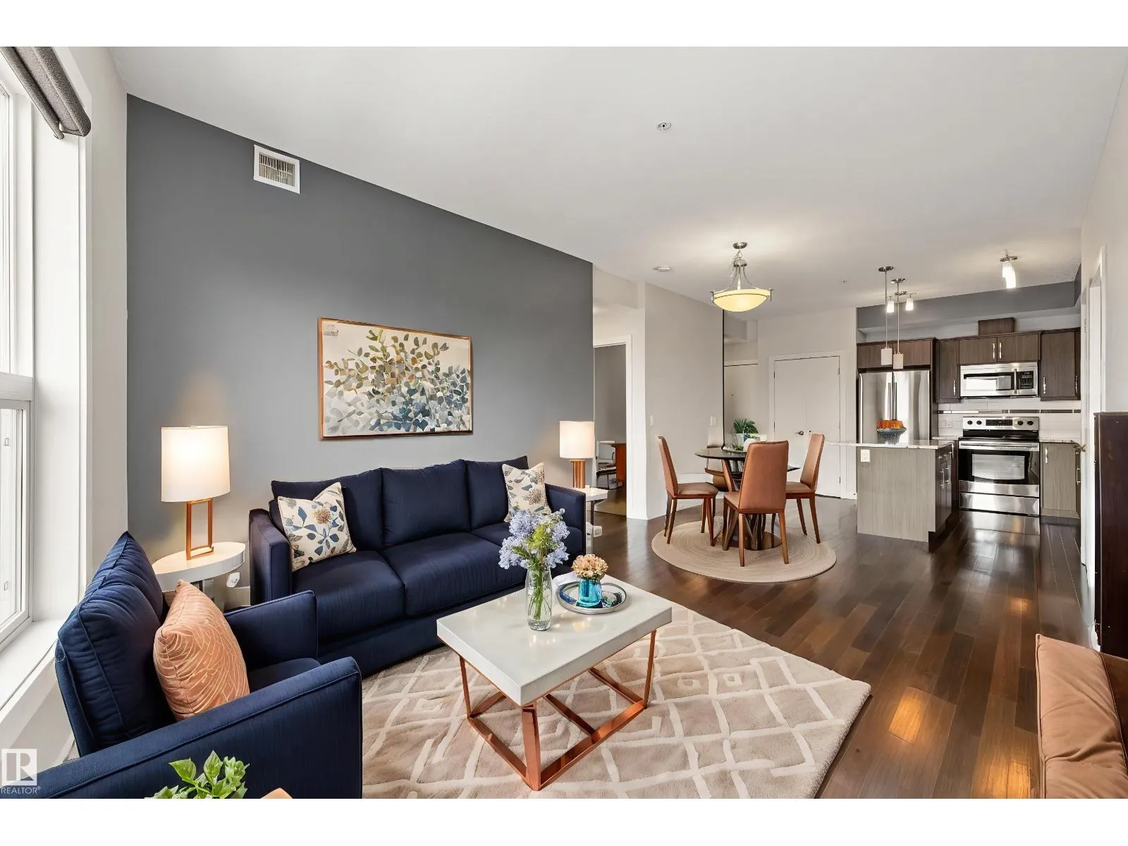 Apartment for rent: #412 10523 123 St Nw, Edmonton, Alberta T5N 1N9