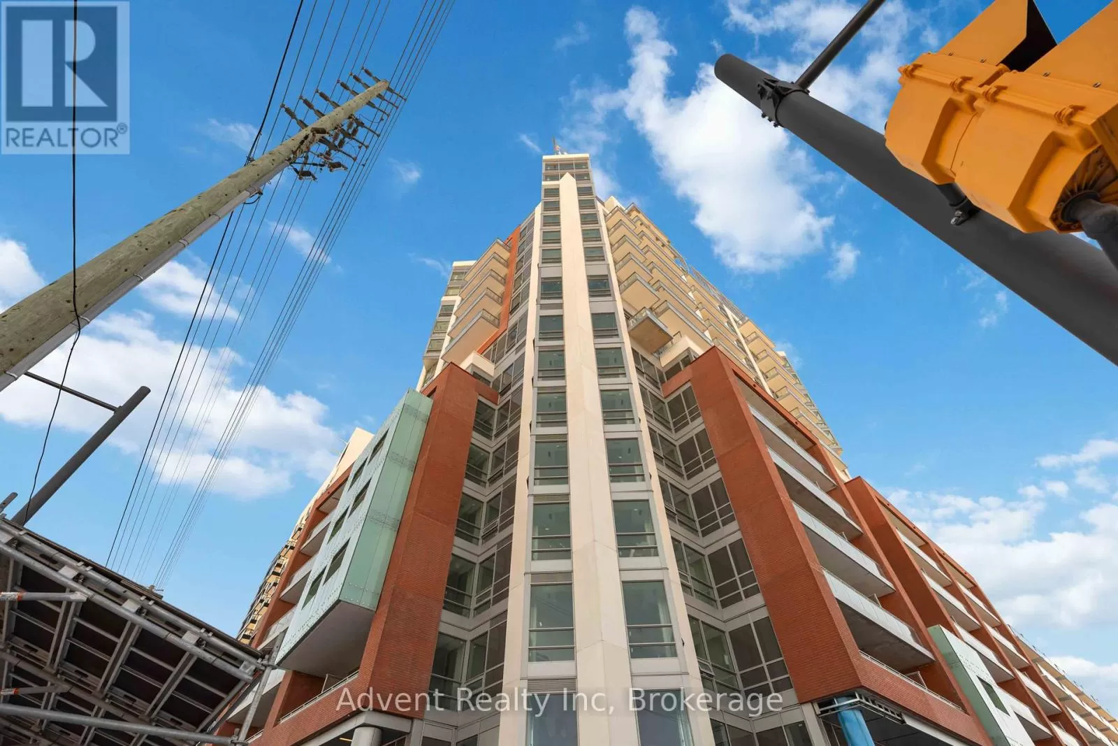 Apartment for rent: 412 - 8888 Yonge Street, Richmond Hill, Ontario L4C 5V6