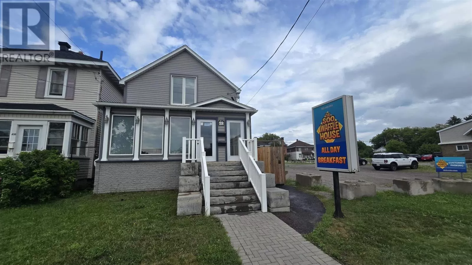412 Albert St E, Sault Ste. Marie, Ontario P6A 2J8
