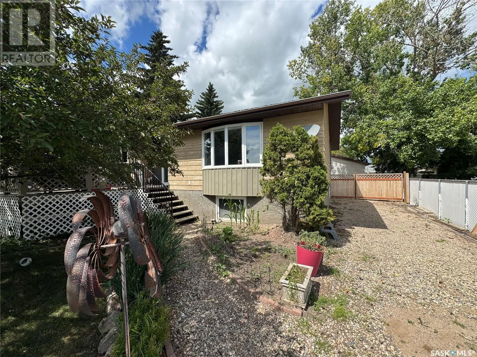 House for rent: 412 Mountain Street, Strasbourg, Saskatchewan S0G 3V0