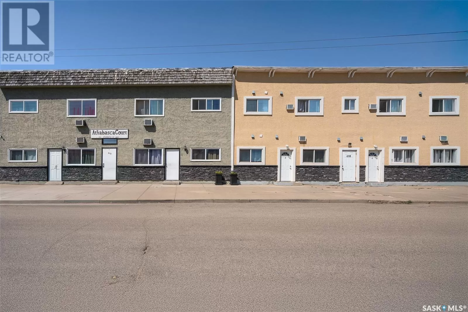 Multi-Family for rent: 412-418 Athabasca Street E, Moose Jaw, Saskatchewan S6H 0L8