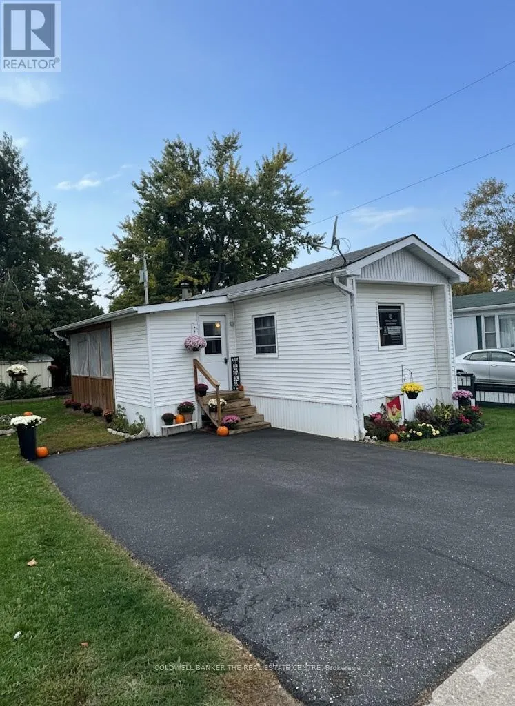 Mobile Home for rent: 4126 Elaine Street, Severn, Ontario L3V 0V1