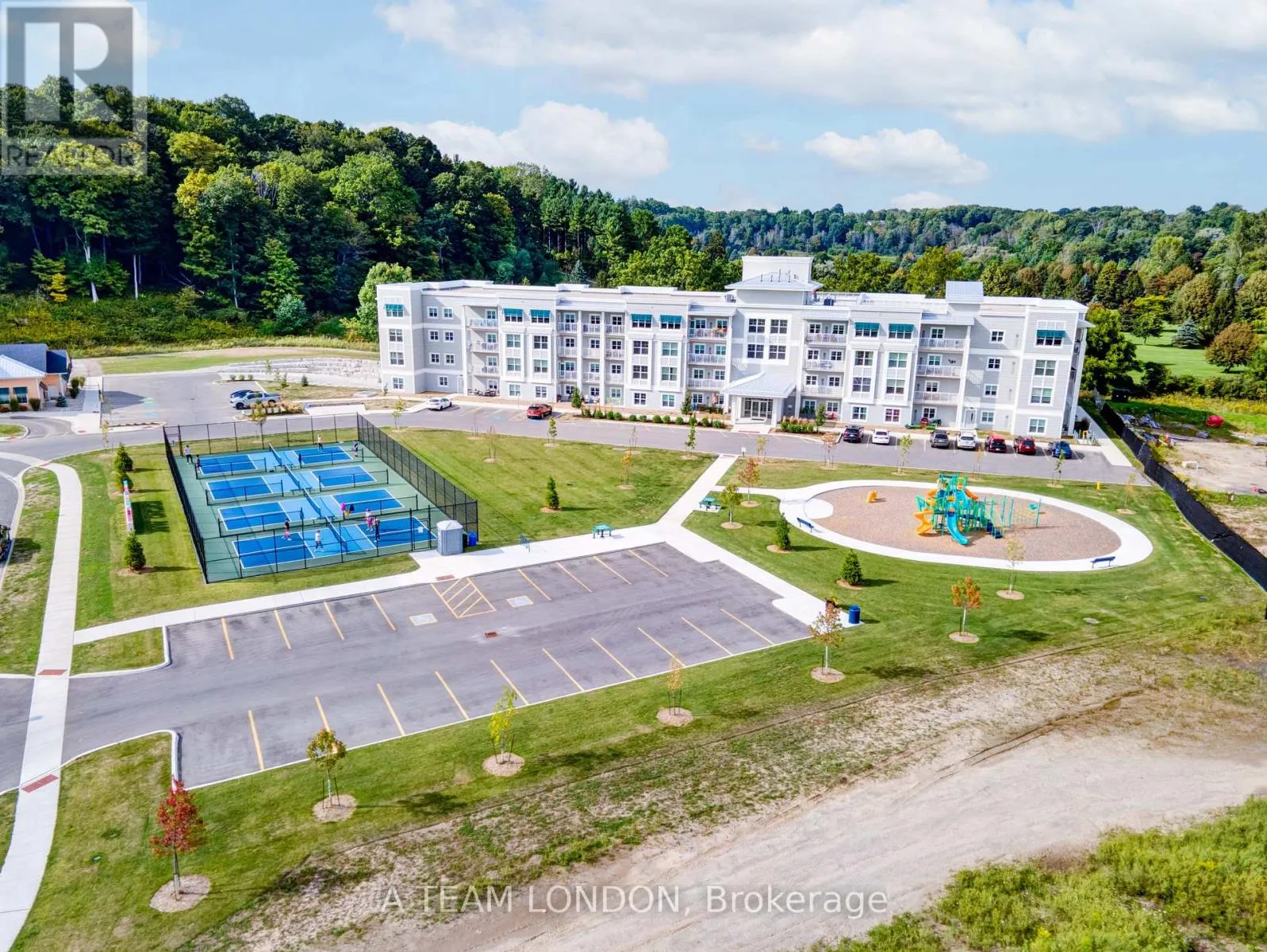 Apartment for rent: 413 - 100 The Promenade, Central Elgin, Ontario N5L 1C5