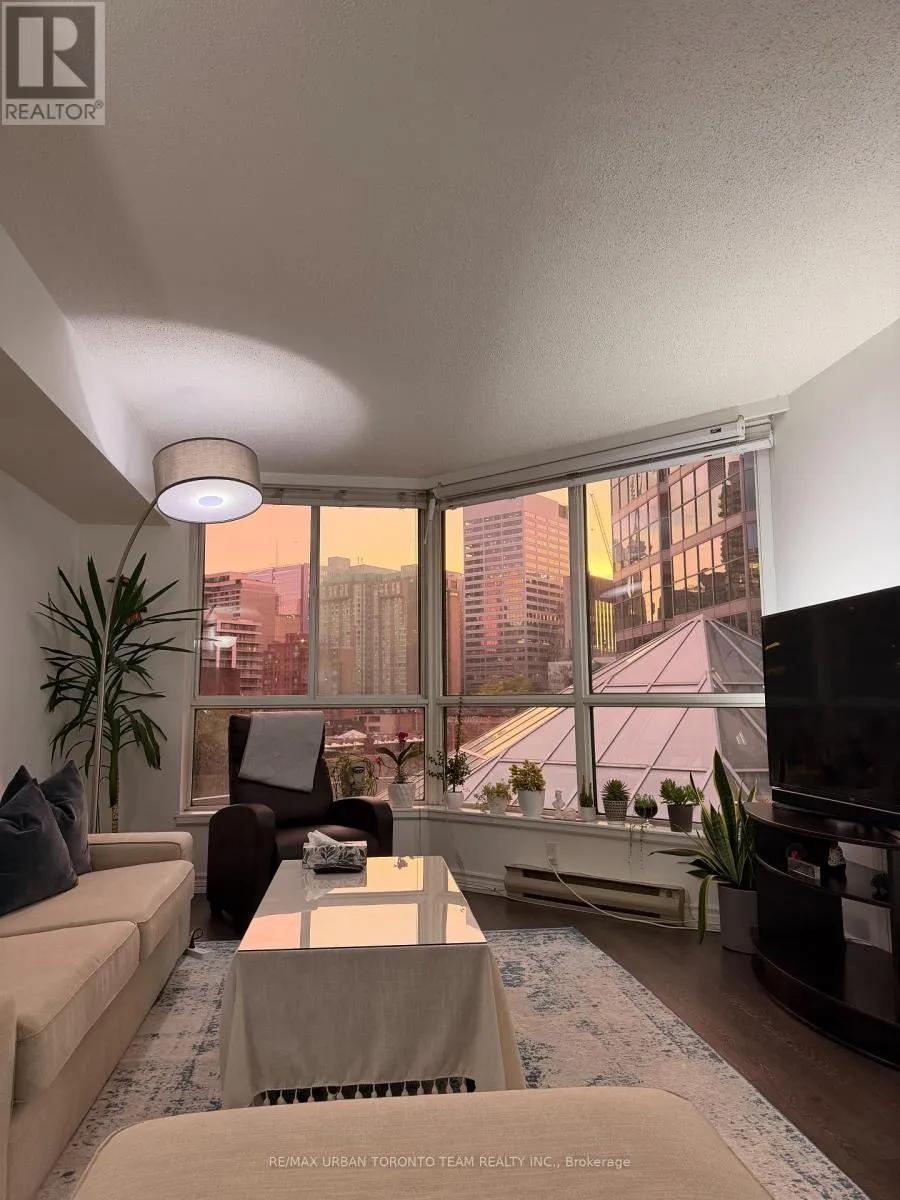 Apartment for rent: 413 - 38 Elm Street, Toronto, Ontario M5G 2K5