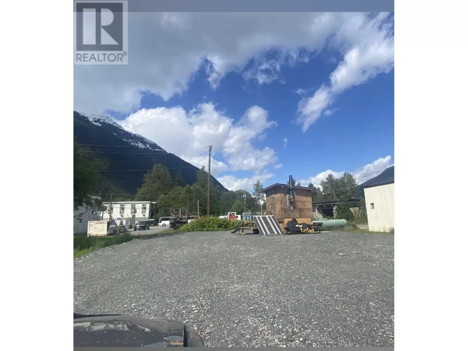 413 4th Avenue, Stewart, British Columbia V0T 1W0