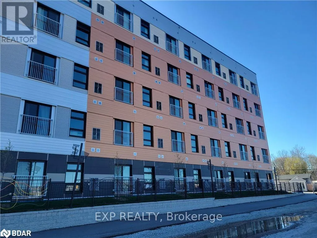 Row / Townhouse for rent: 413 - 75 Barrie Road, Orillia, Ontario L3V 8N5