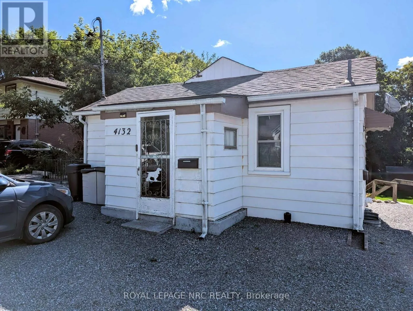 House for rent: 4132 Chippawa Parkway, Niagara Falls, Ontario L2G 6E5