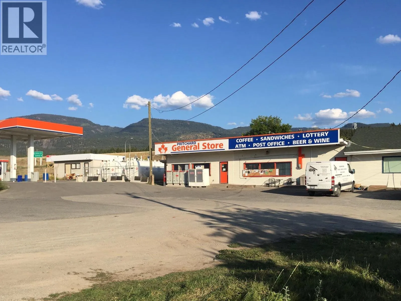 Retail for rent: 4132 Stewart Road, Pritchard, British Columbia V0E 2P0