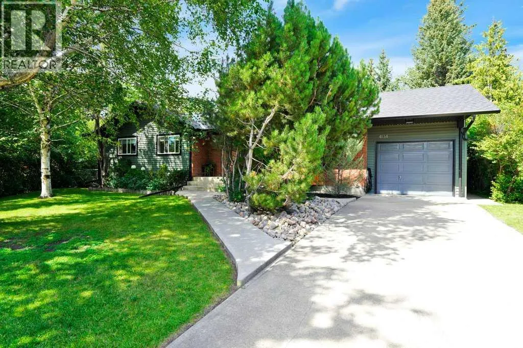 House for rent: 4134 47 Street, Red Deer, Alberta T4N 1P4