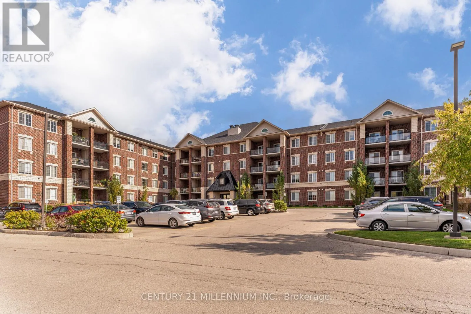 Apartment for rent: 414 - 1440 Gordon Street, Guelph, Ontario N1L 1C8