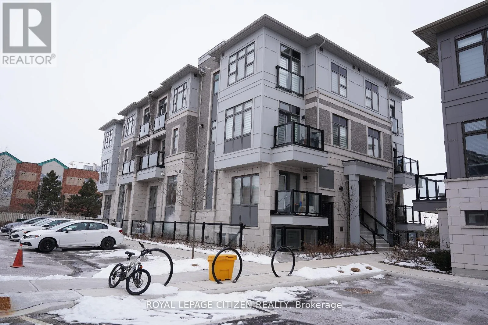 Row / Townhouse for rent: 414 - 70 Halliford Place, Brampton, Ontario L6P 4R1