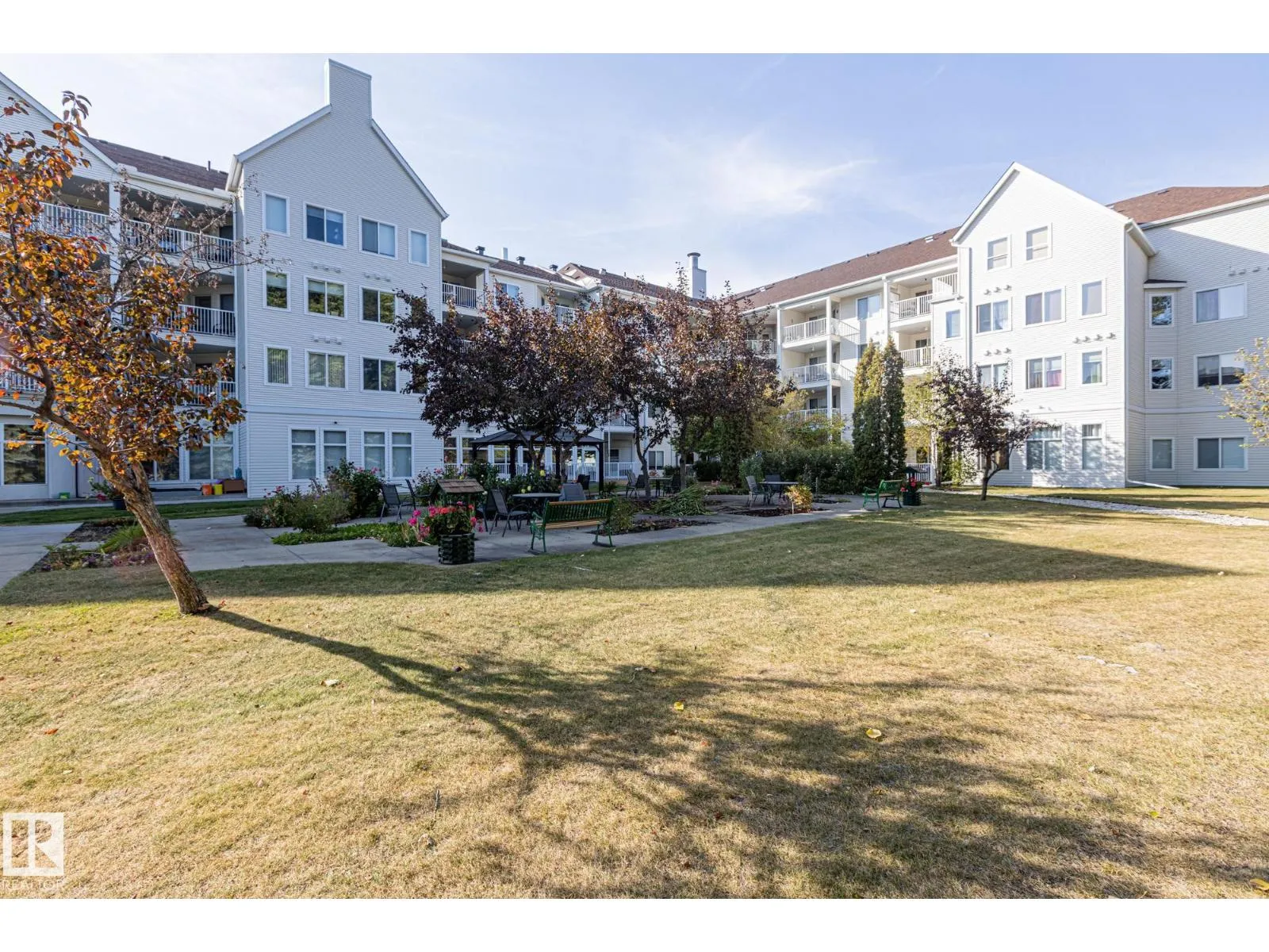 Apartment for rent: #414 78 Mckenney Av, St. Albert, Alberta T8N 1L9