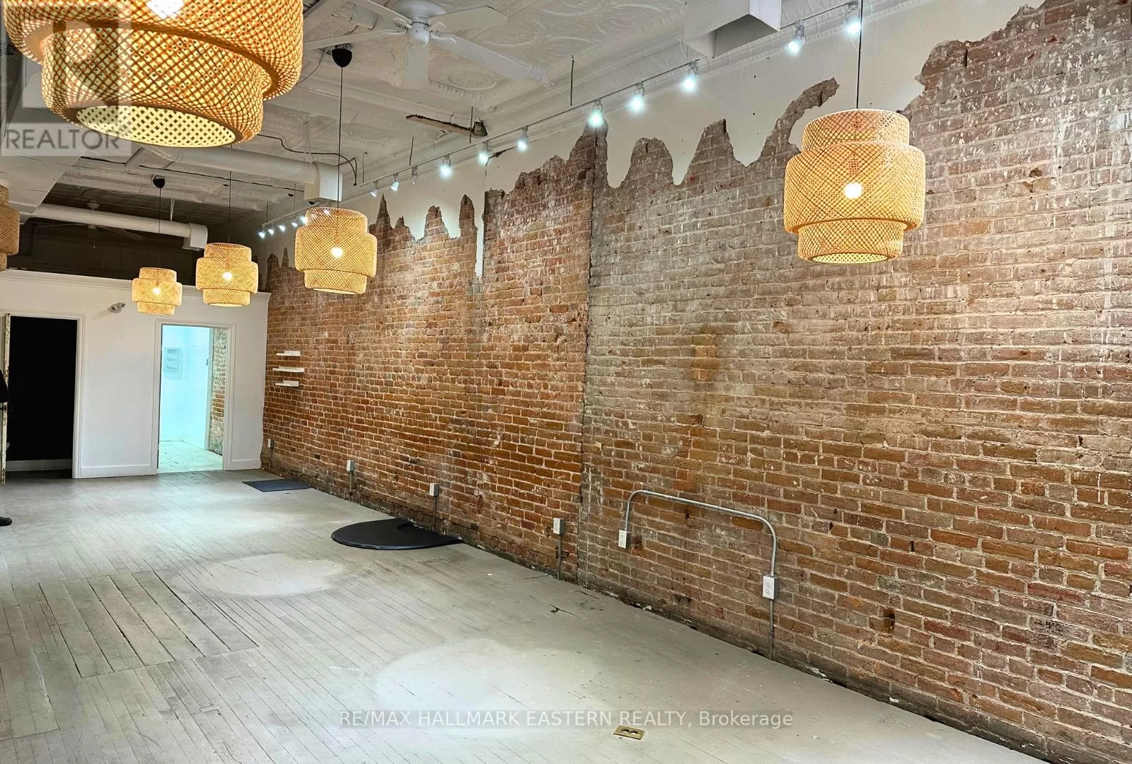 414 George Street N, Peterborough, Ontario K9H 3R5