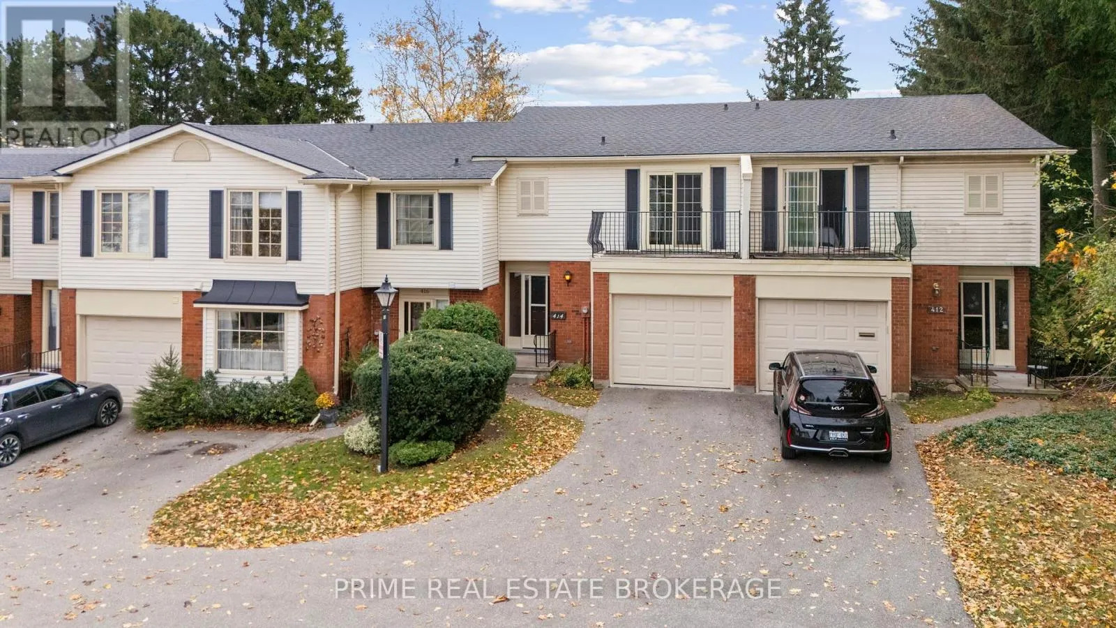 Row / Townhouse for rent: 414 Wilkins Street, London South, Ontario N6C 5B2