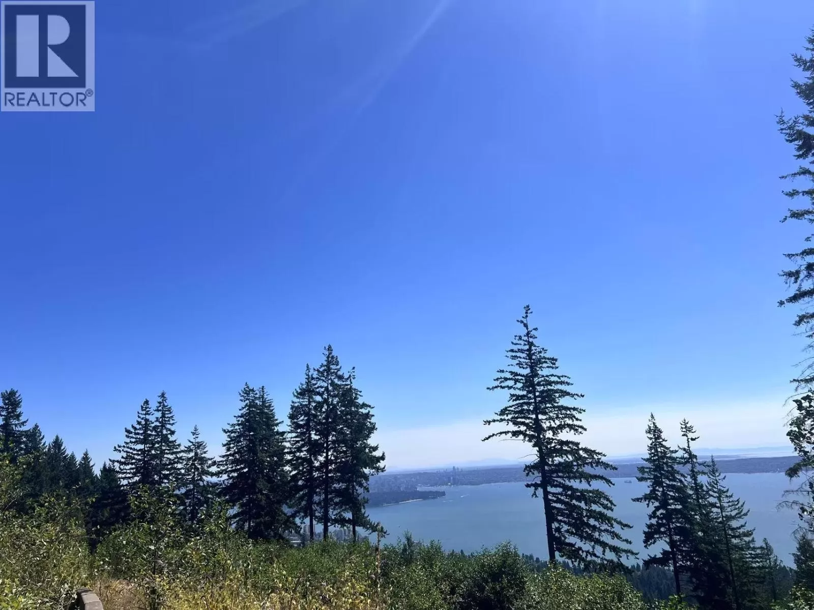 4140 Cypress Bowl Road, West Vancouver, British Columbia V7S 3H9