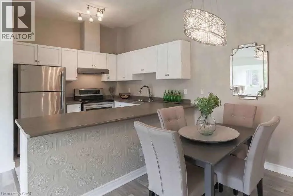 Row / Townhouse for rent: 4140 Foxwood Drive Unit# 1005, Burlington, Ontario L7M 4R4