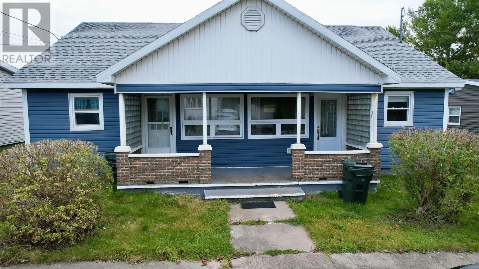 Duplex for rent: 41-43 Concord Street, Glace Bay, Nova Scotia B1A 3A7