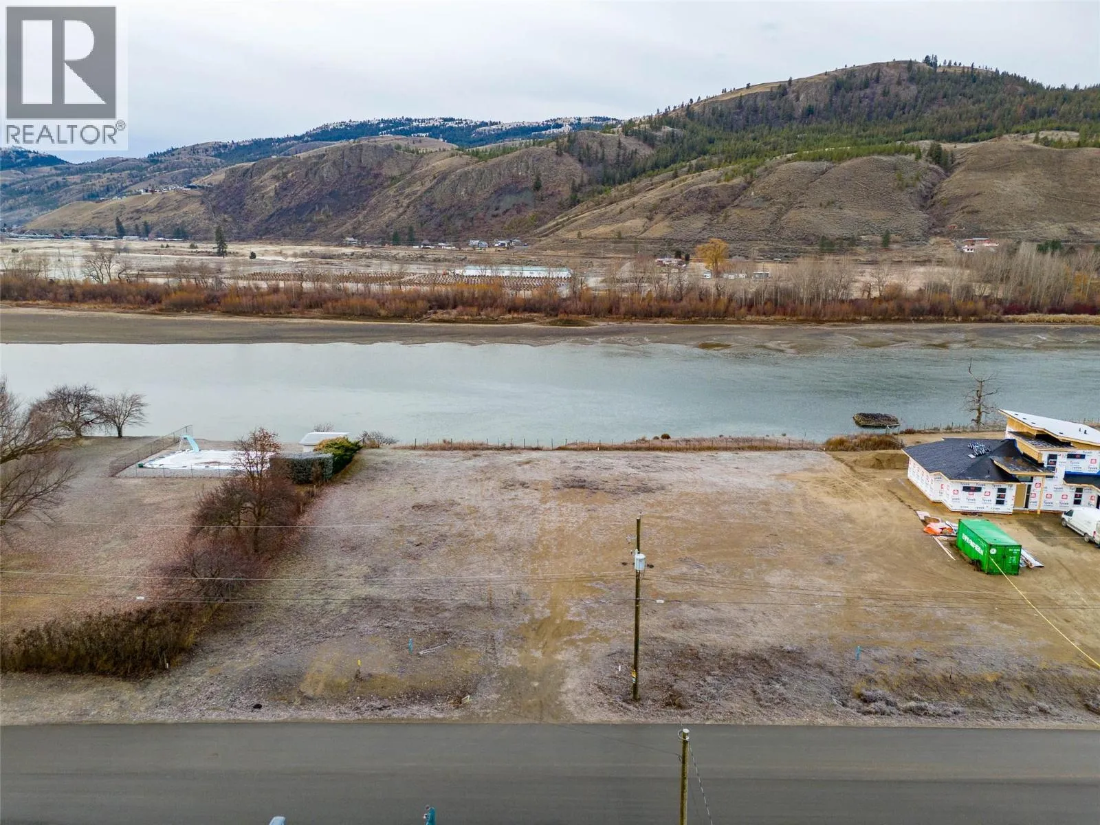 Other for rent: 4143 Davie Road, Kamloops, British Columbia V2H 1T7