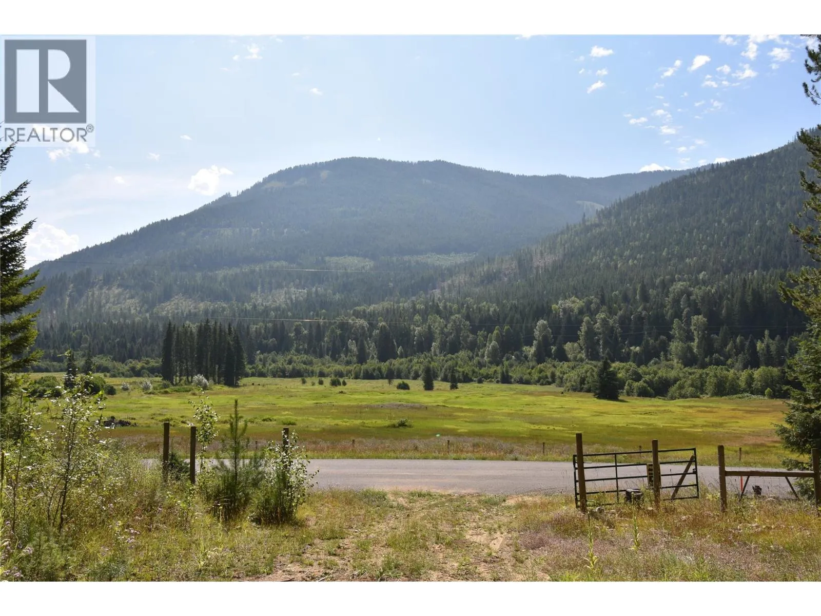 Other for rent: 4145 Ross Spur Road, Fruitvale, British Columbia V0G 1L1