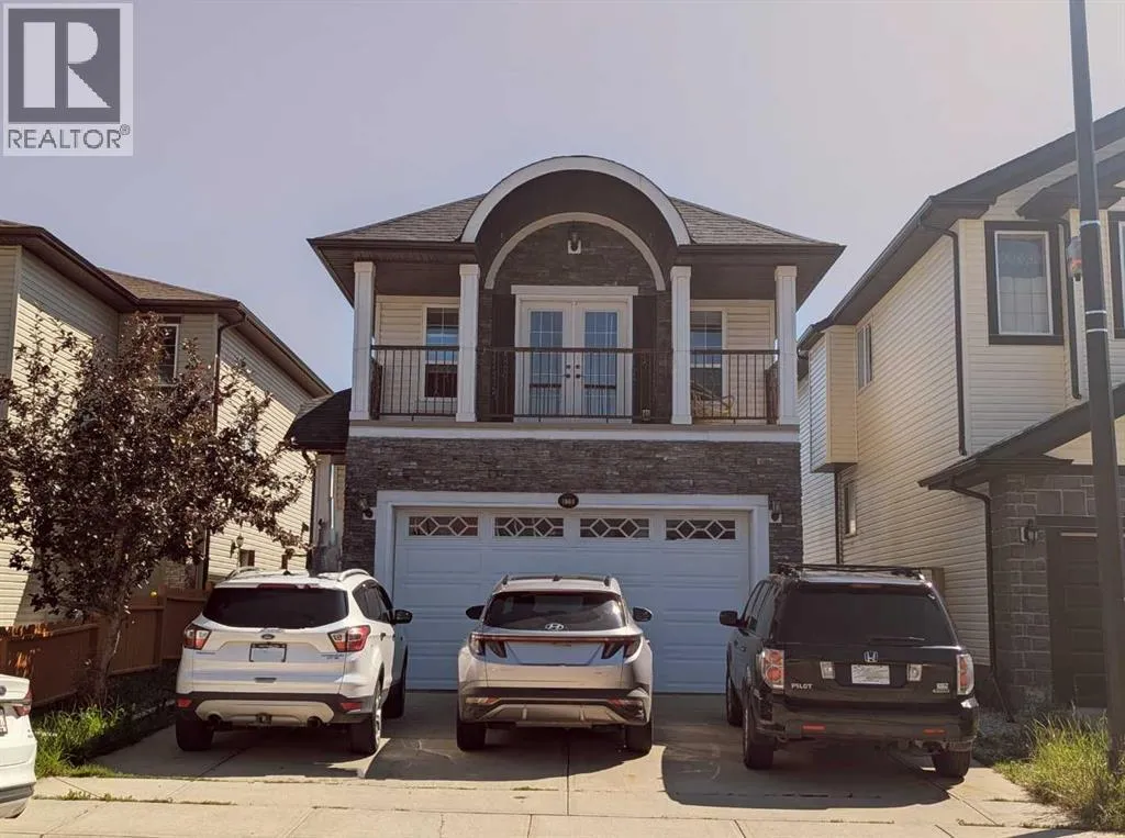 House for rent: 415 Taralake Way Ne, Calgary, Alberta T3J 0J4