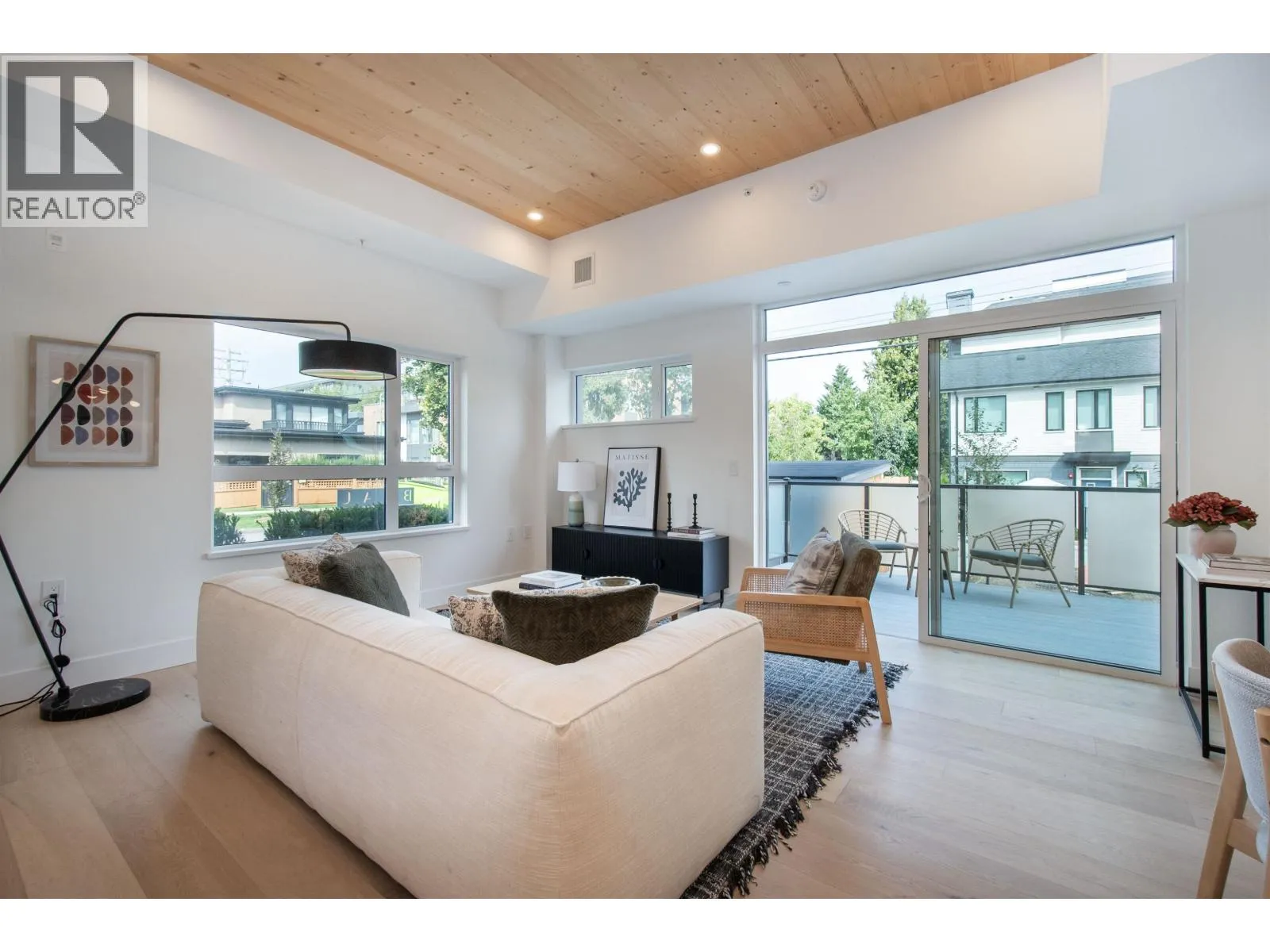 Row / Townhouse for rent: 4150 Columbia Street, Vancouver, British Columbia V5Y 2J6