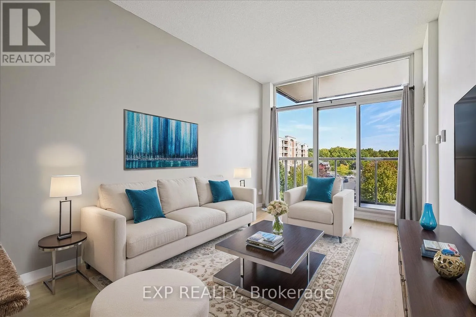 Apartment for rent: 417 - 1940 Ironstone Drive, Burlington, Ontario L7L 0E4