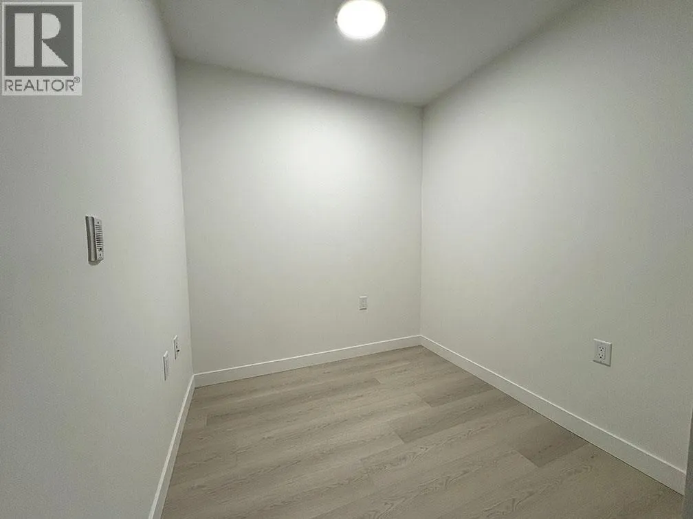 Apartment for rent: 417 2002 St George Street, Port Moody, British Columbia V3H 0N4