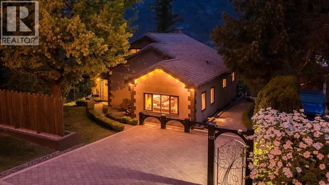 House for rent: 417 Hamilton Avenue, Nelson, British Columbia V1L 3G1