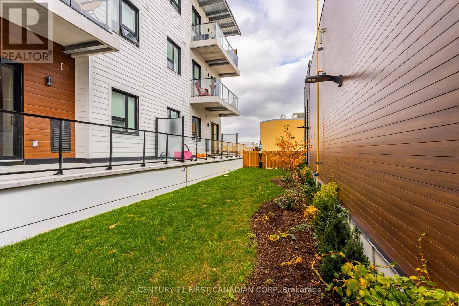 Other for rent: 418 - 228 Mcconnell Street, South Huron, Ontario N0M 1S3