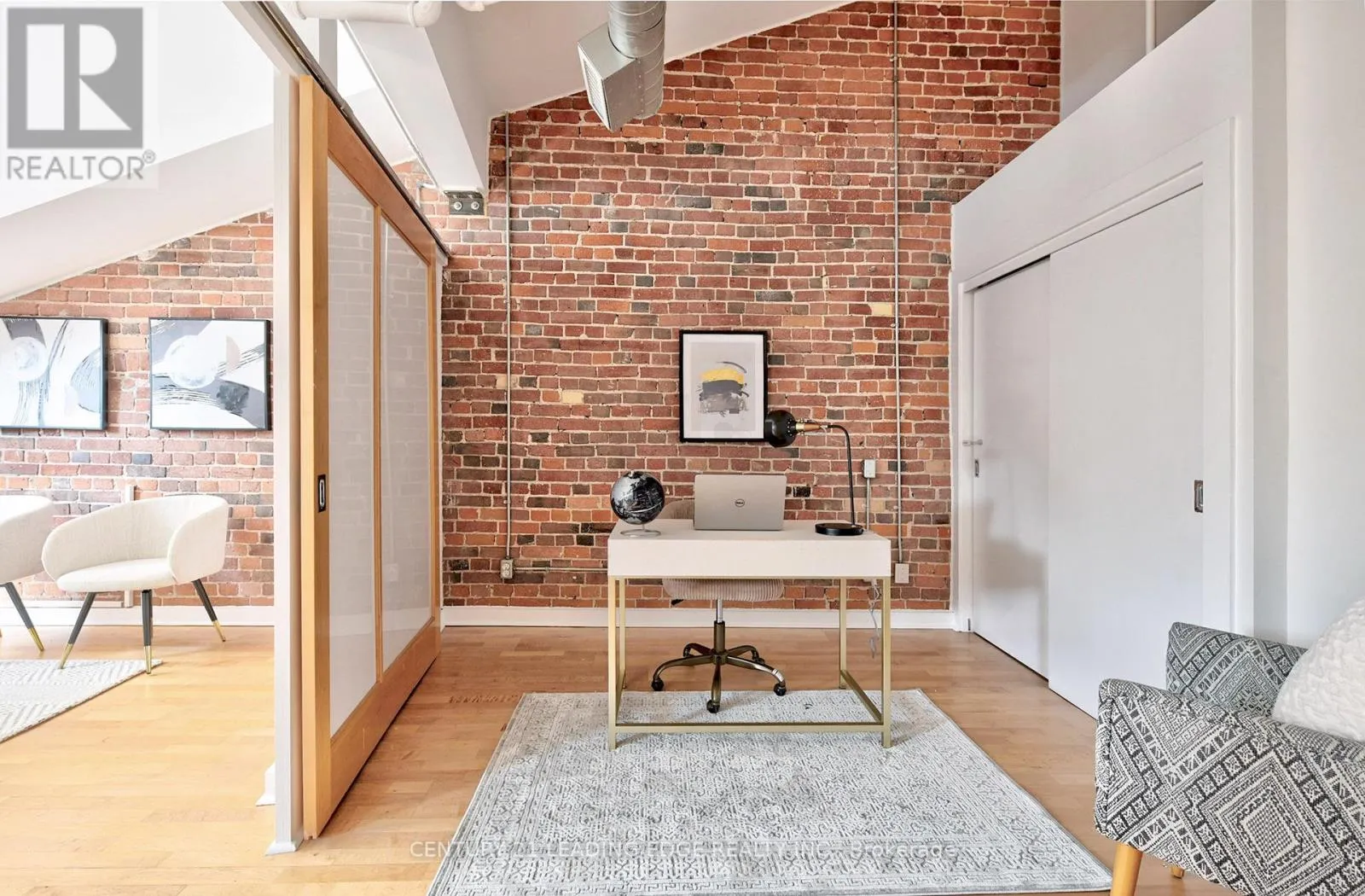 Apartment for rent: 418 - 81a Front Street, Toronto, Ontario M5E 1Z7